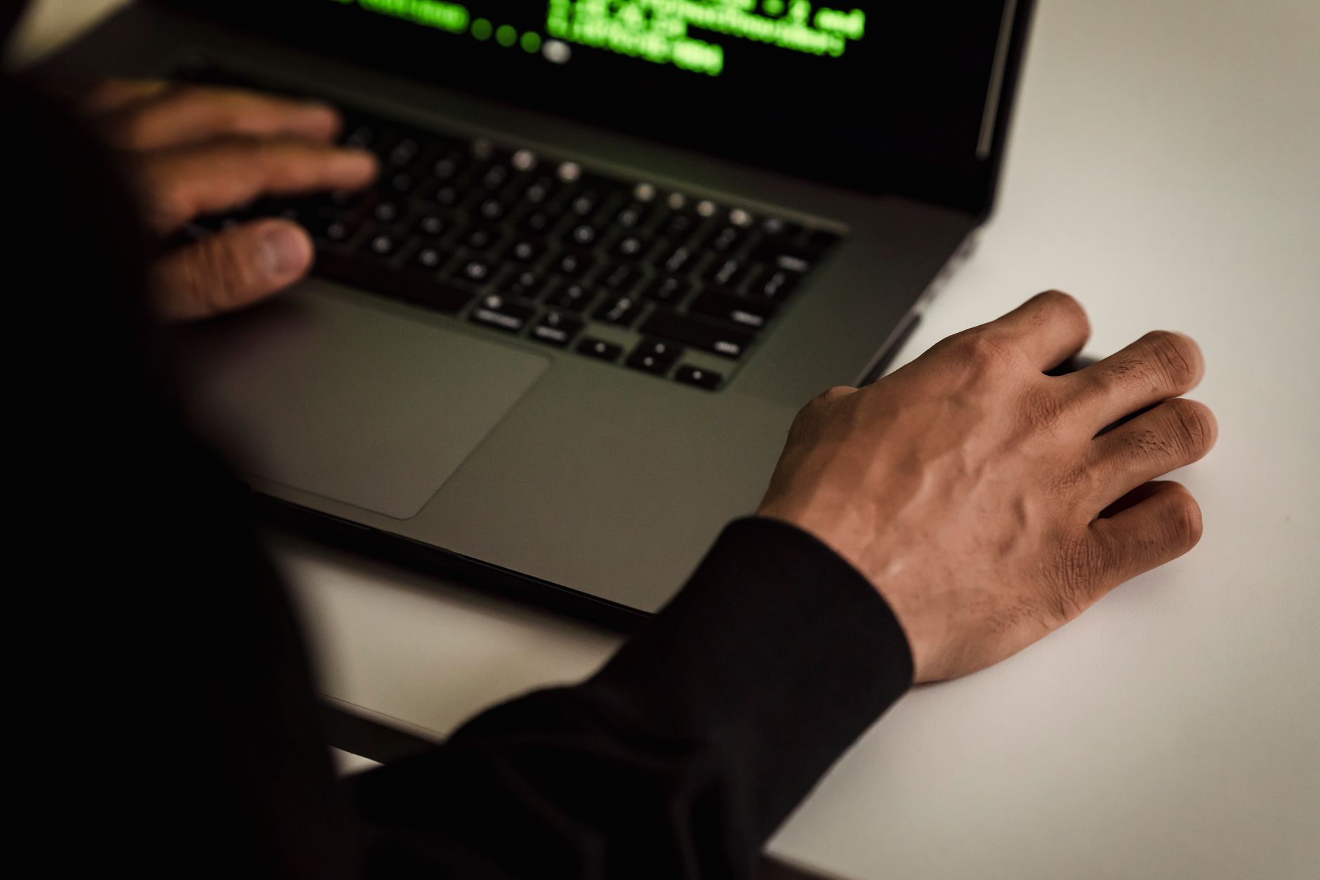 Forgotten DeFi Contracts Emerge as Hidden Security Threat After Raydium Hack