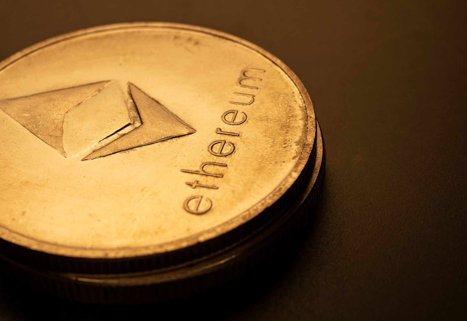 Hacker Siphons $2.1M from Defunct Aztec Connect Privacy Bridge